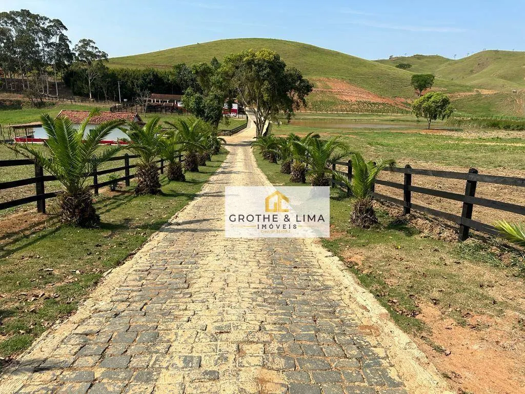 Fazenda à venda de 257 ha em Cachoeira Paulista, SP, Brasil