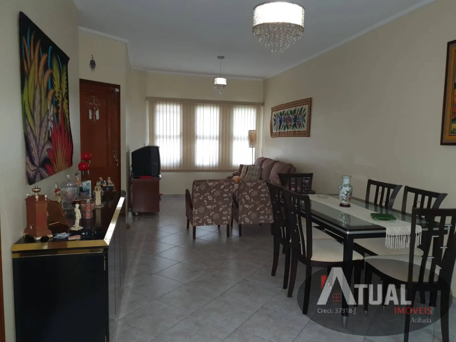 Casa à venda de 245 m² em Atibaia, SP, Brasil