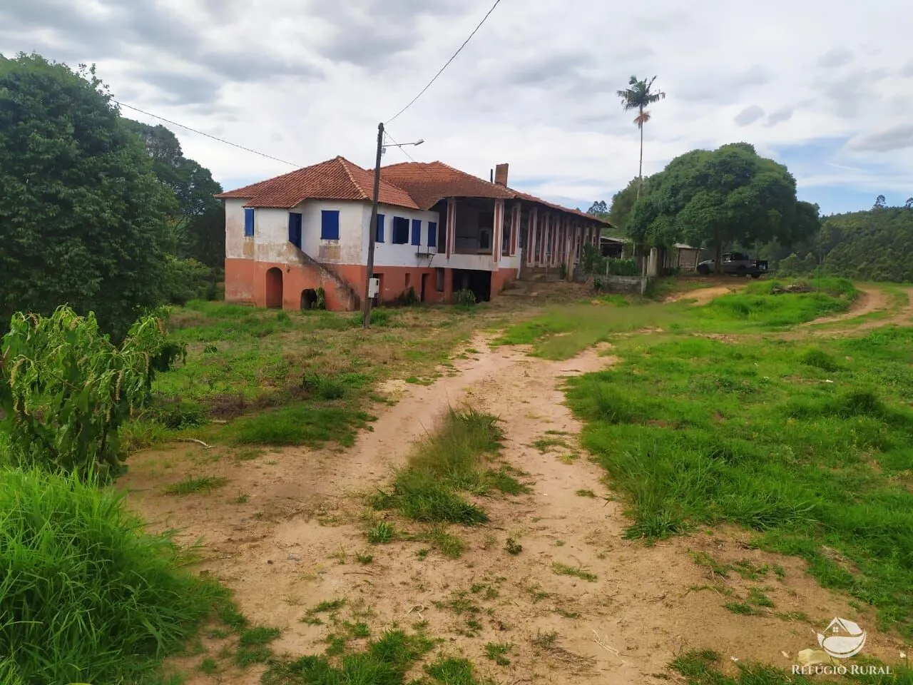 Fazenda à venda de 111 ha em Toledo, MG, Brasil