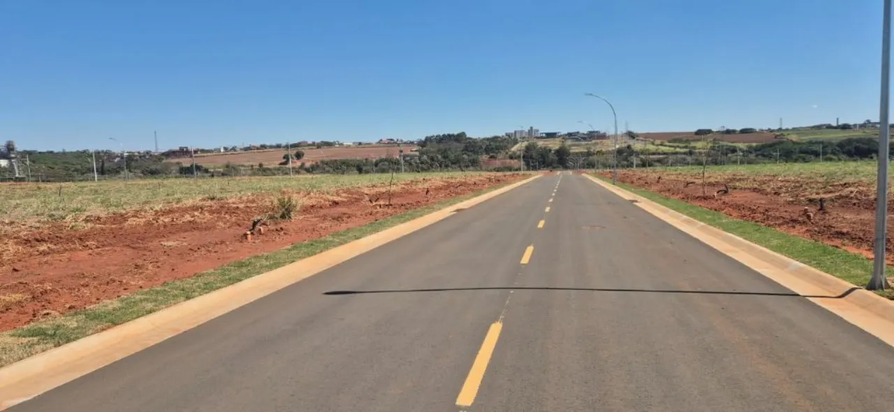 Terreno à venda de 250 m² em Paulínia, SP, Brasil