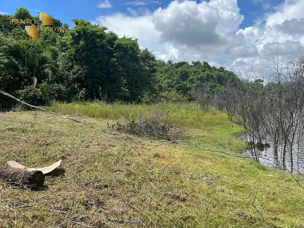 Chácara à venda de 10 ha em Chapada dos Guimarães, MT, Brasil