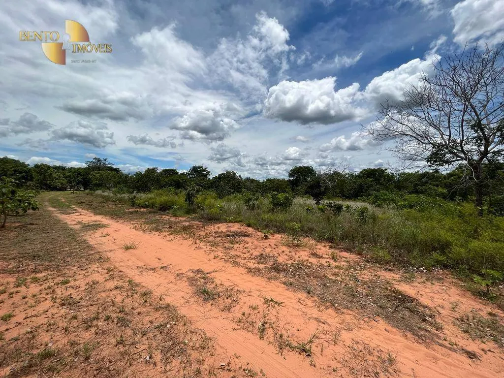 Chácara à venda de 10 ha em Chapada dos Guimarães, MT, Brasil
