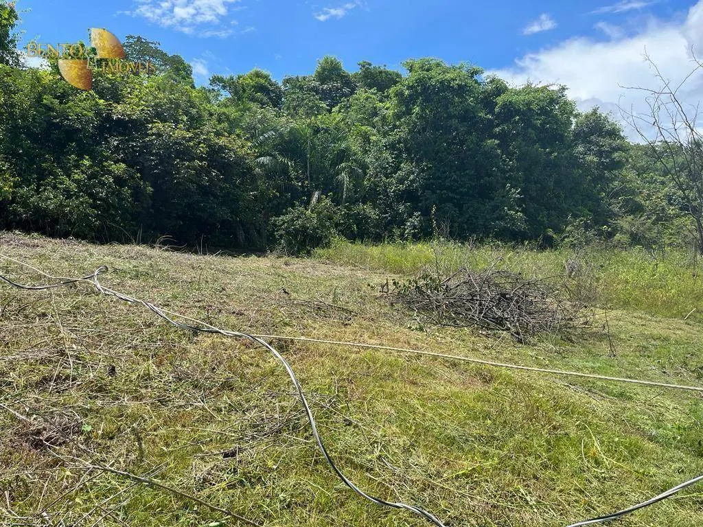 Chácara à venda de 10 ha em Chapada dos Guimarães, MT, Brasil