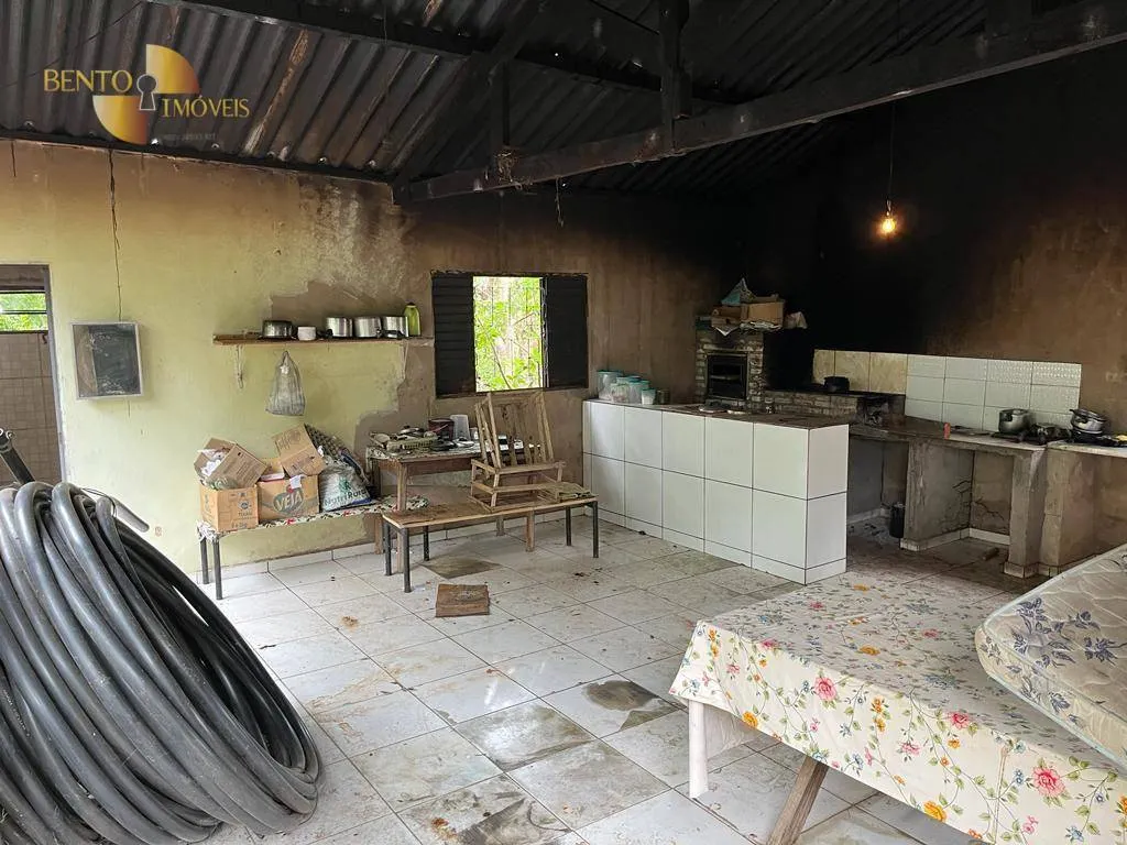 Chácara à venda de 10 ha em Chapada dos Guimarães, MT, Brasil