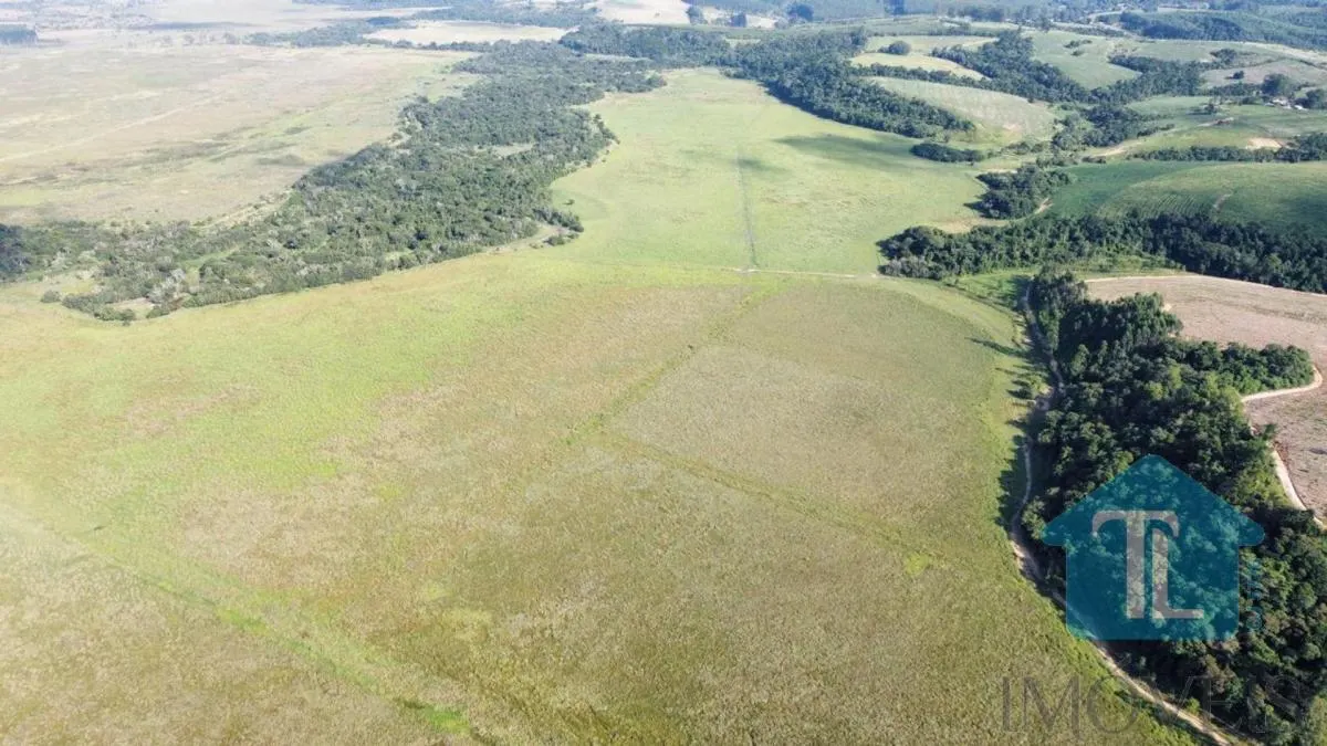 Fazenda à venda de 75 ha em Sarapuí, SP, Brasil