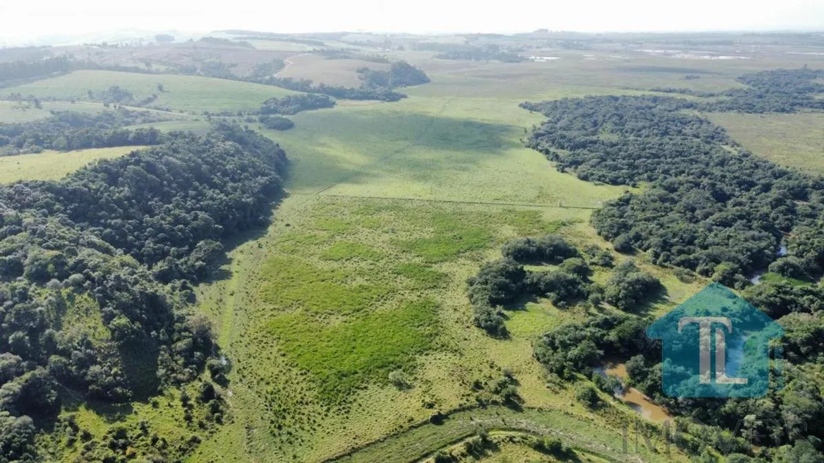 Fazenda à venda de 75 ha em Sarapuí, SP, Brasil
