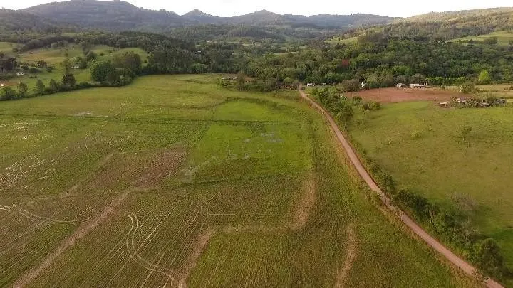 Sítio à venda de 30 ha em Taquara, RS, Brasil