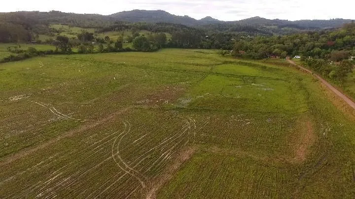 Sítio à venda de 30 ha em Taquara, RS, Brasil