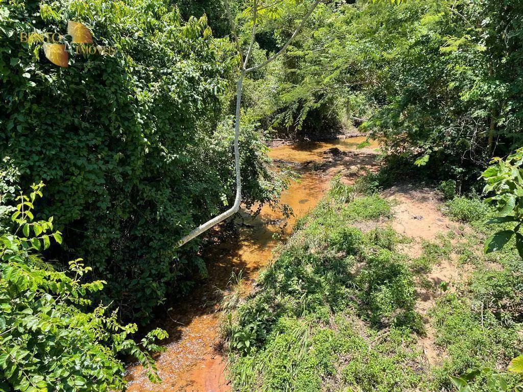 Fazenda à venda de 280 ha em Chapada dos Guimarães, MT, Brasil