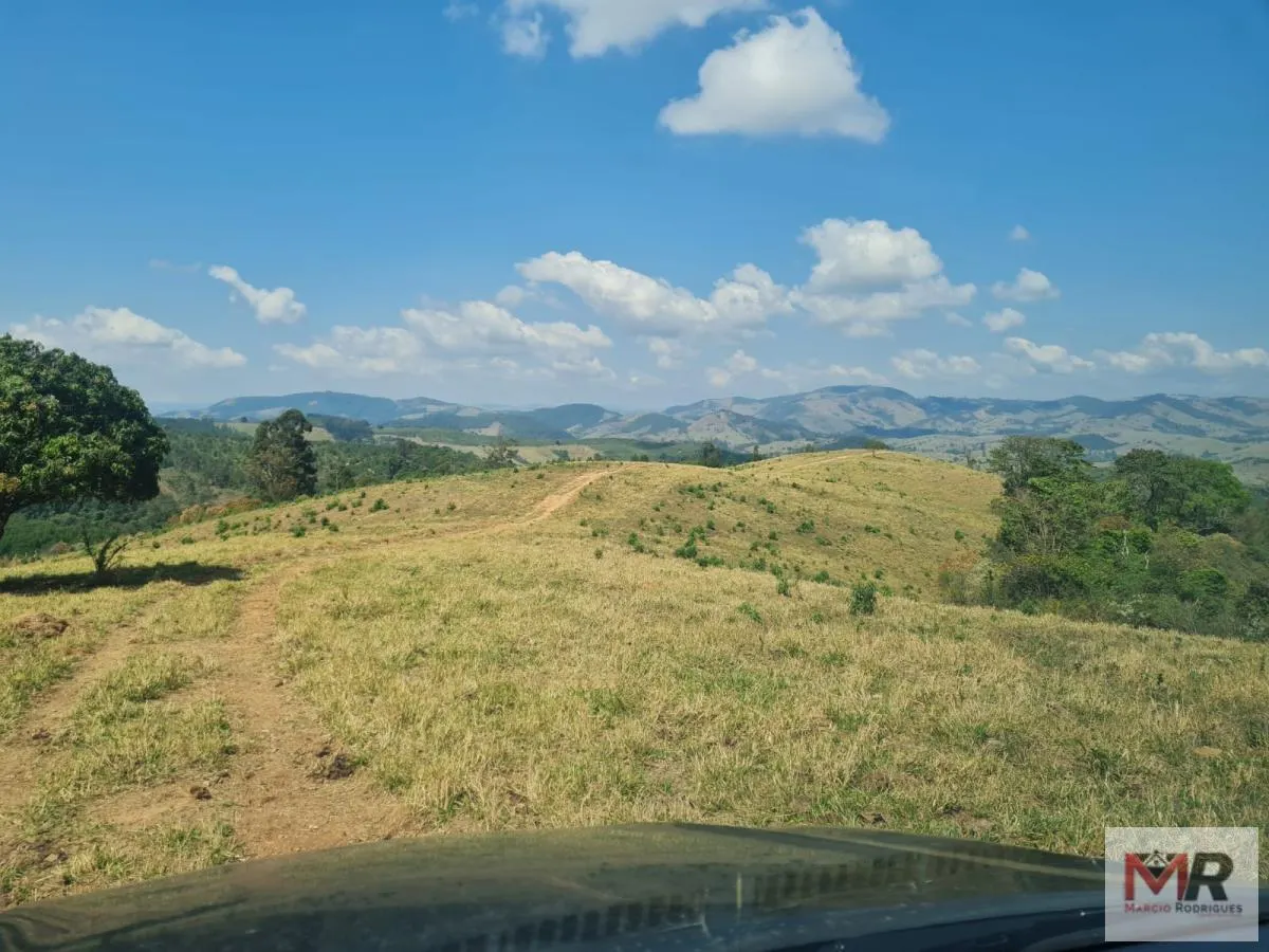Farm for sale of 1,030 acres in Jacutinga, MG, Brazil