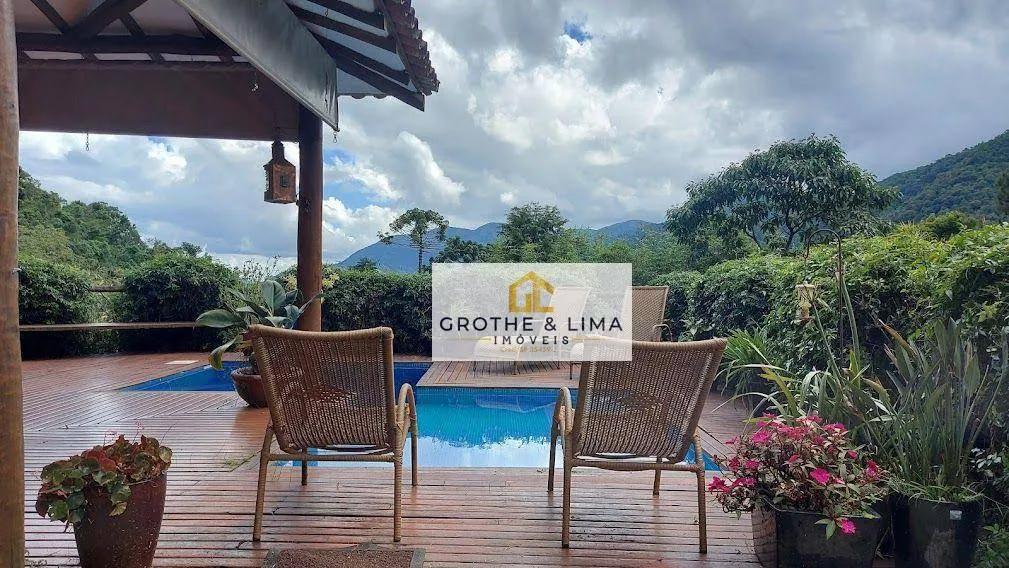 Sítio à venda de 4 ha em São José dos Campos, SP, Brasil