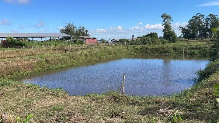 Chácara à venda de 7.300 m² em Santo Antônio da Patrulha, RS, Brasil