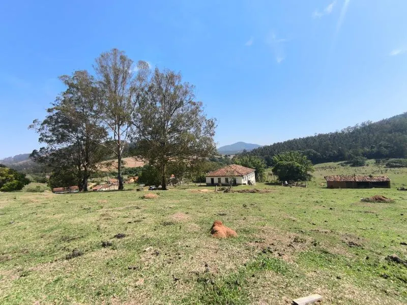 Sítio à venda de 13 ha em Bragança Paulista, SP, Brasil