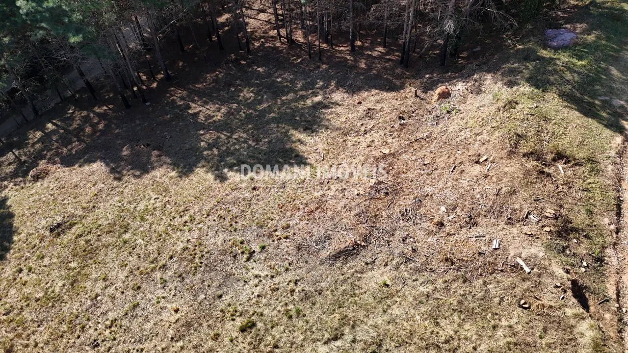 Terreno à venda de 1.050 m² em Campos do Jordão, SP, Brasil