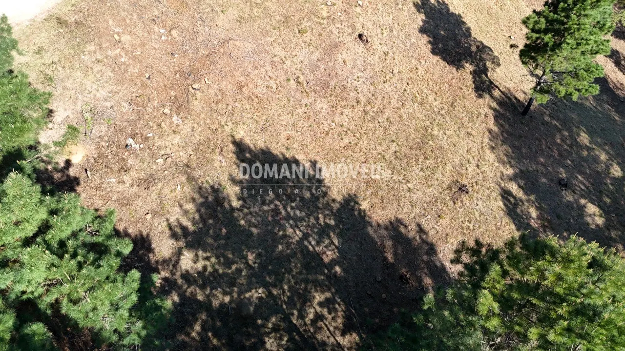 Terreno à venda de 1.050 m² em Campos do Jordão, SP, Brasil