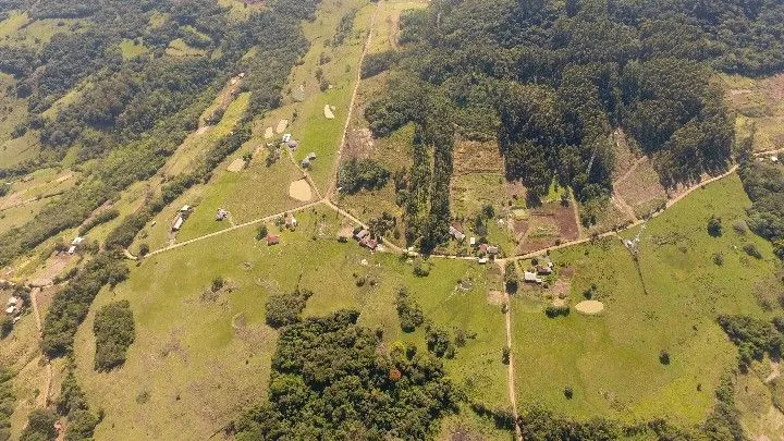 Chácara à venda de 6 ha em Santo Antônio da Patrulha, RS, Brasil