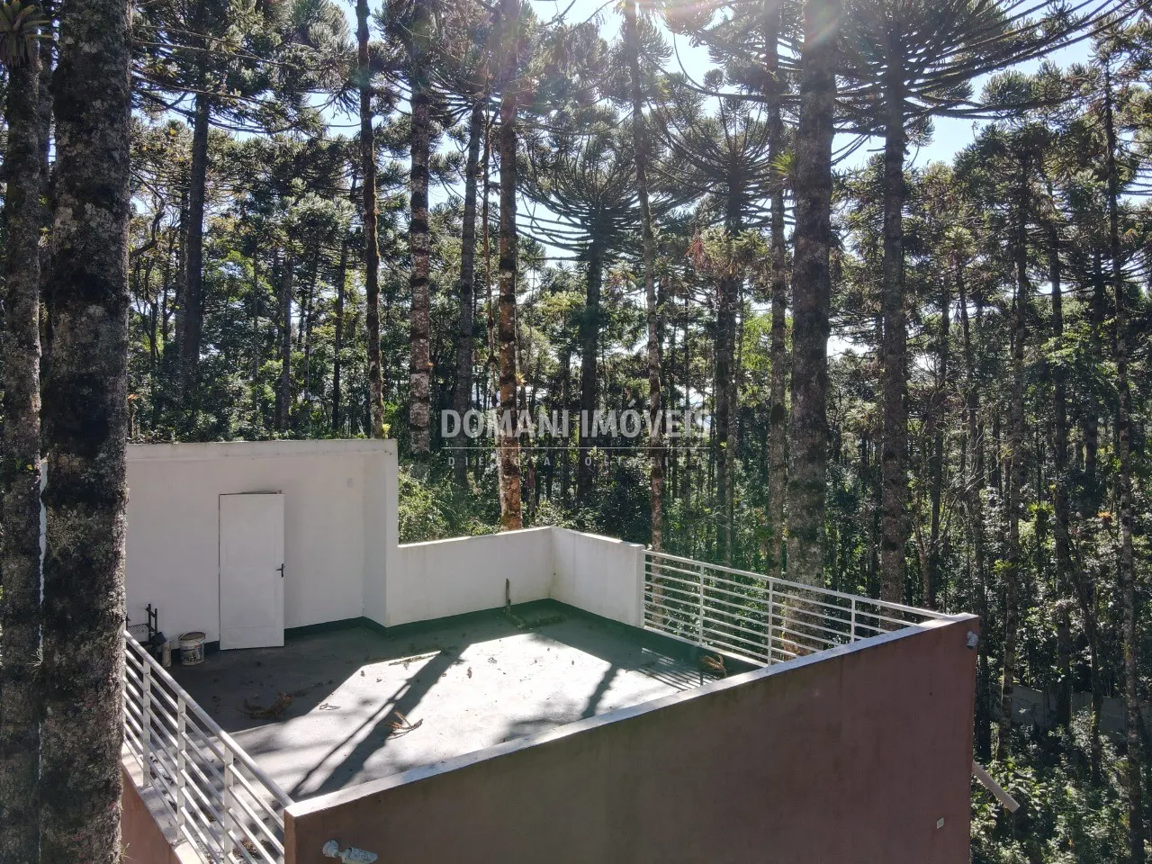Casa à venda de 1.110 m² em Campos do Jordão, SP, Brasil