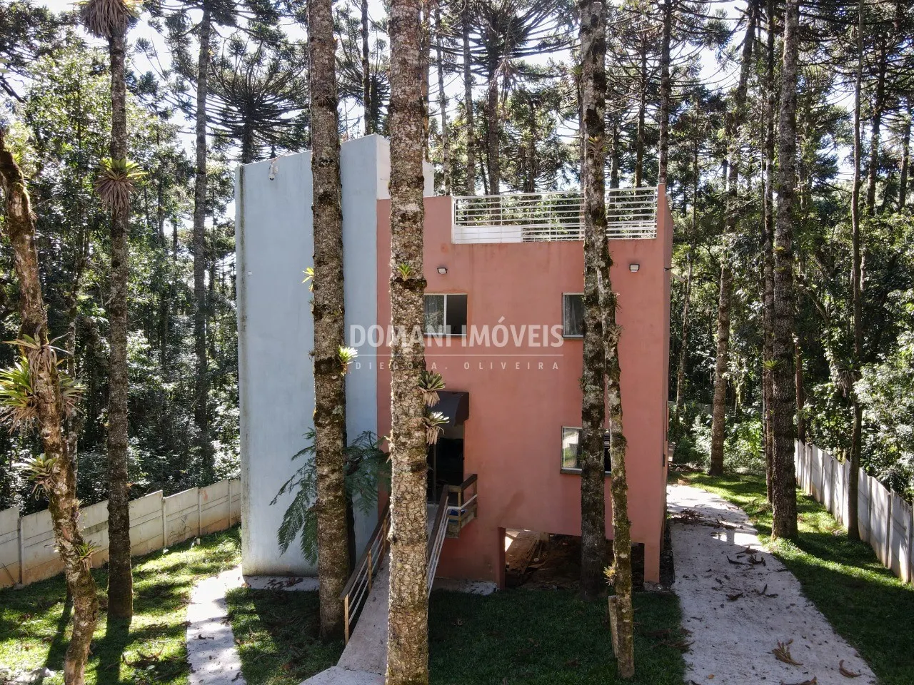 Casa à venda de 1.110 m² em Campos do Jordão, SP, Brasil