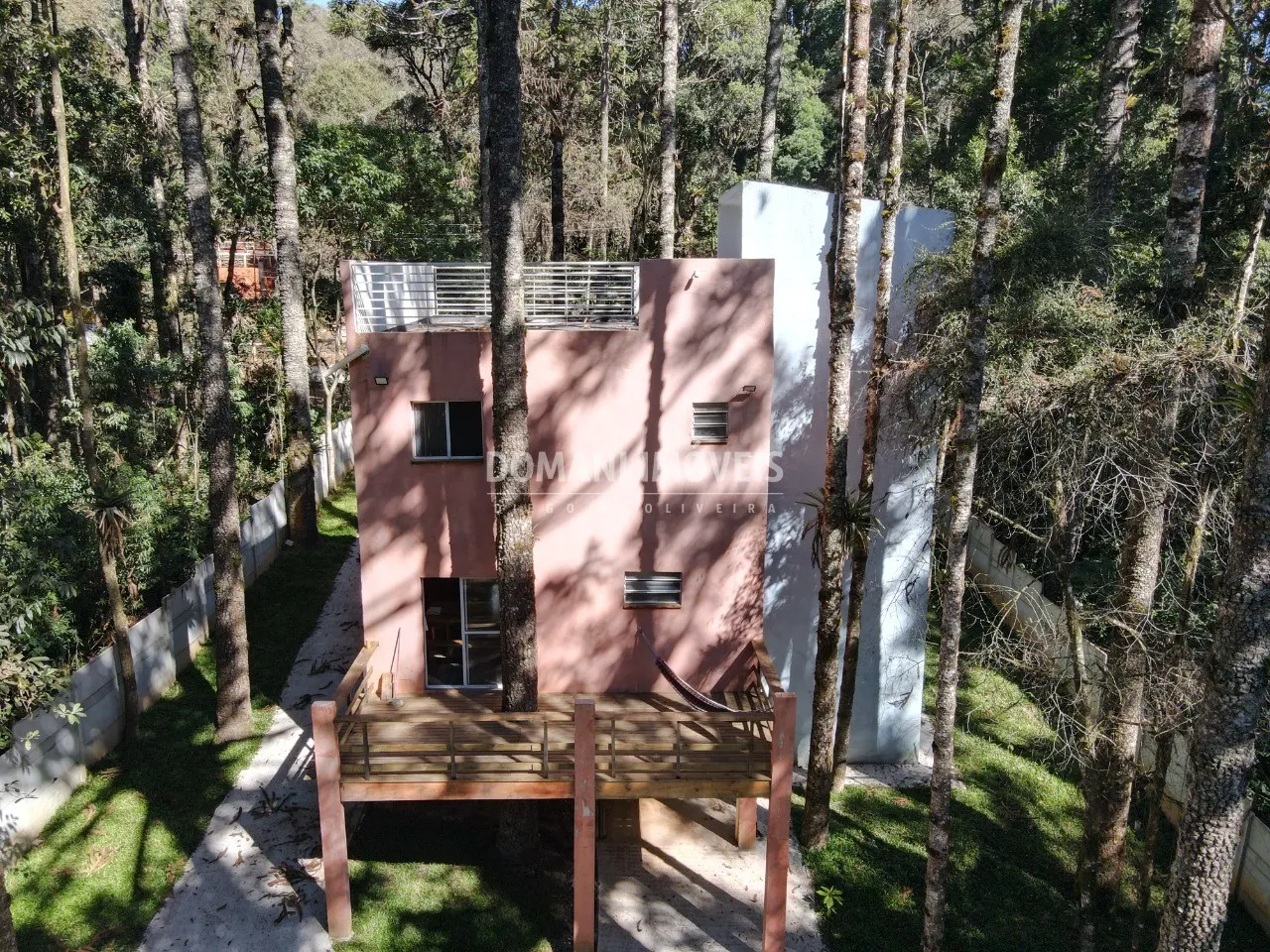 Casa à venda de 1.110 m² em Campos do Jordão, SP, Brasil