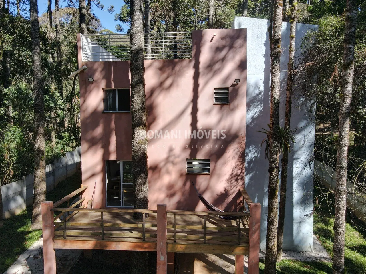 Casa à venda de 1.110 m² em Campos do Jordão, SP, Brasil