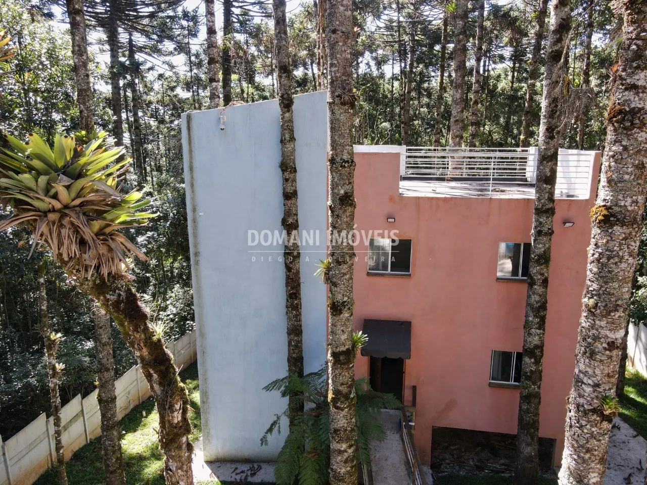 Casa à venda de 1.110 m² em Campos do Jordão, SP, Brasil