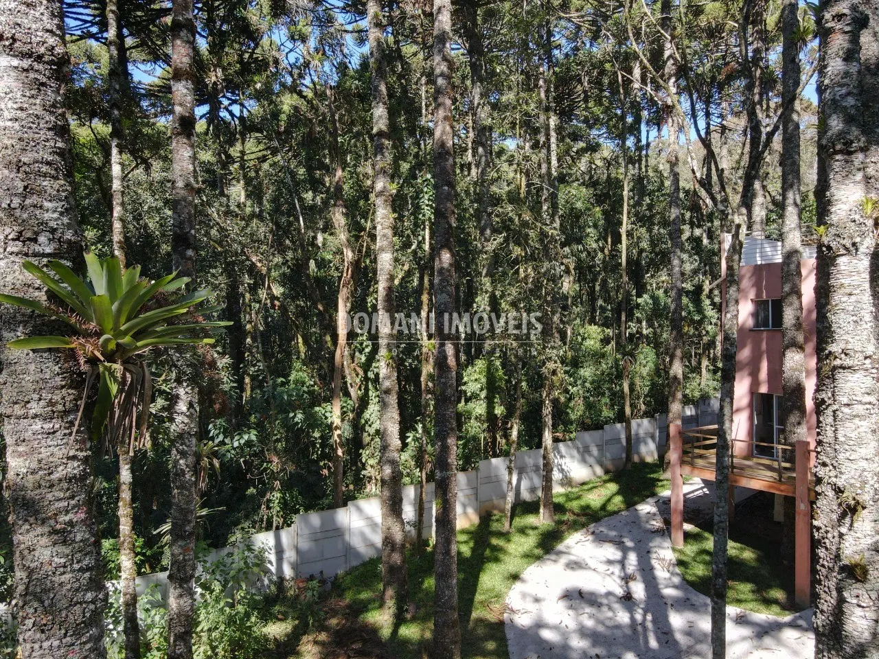 Casa à venda de 1.110 m² em Campos do Jordão, SP, Brasil