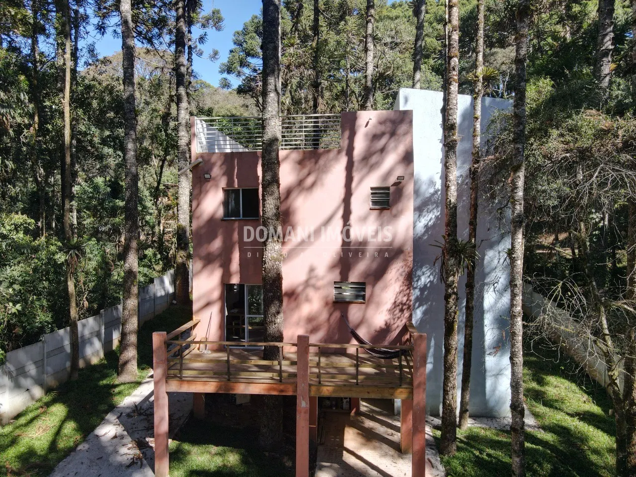 Casa à venda de 1.110 m² em Campos do Jordão, SP, Brasil