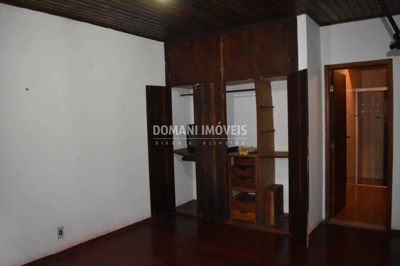 Casa à venda de 1.010 m² em Campos do Jordão, SP, Brasil