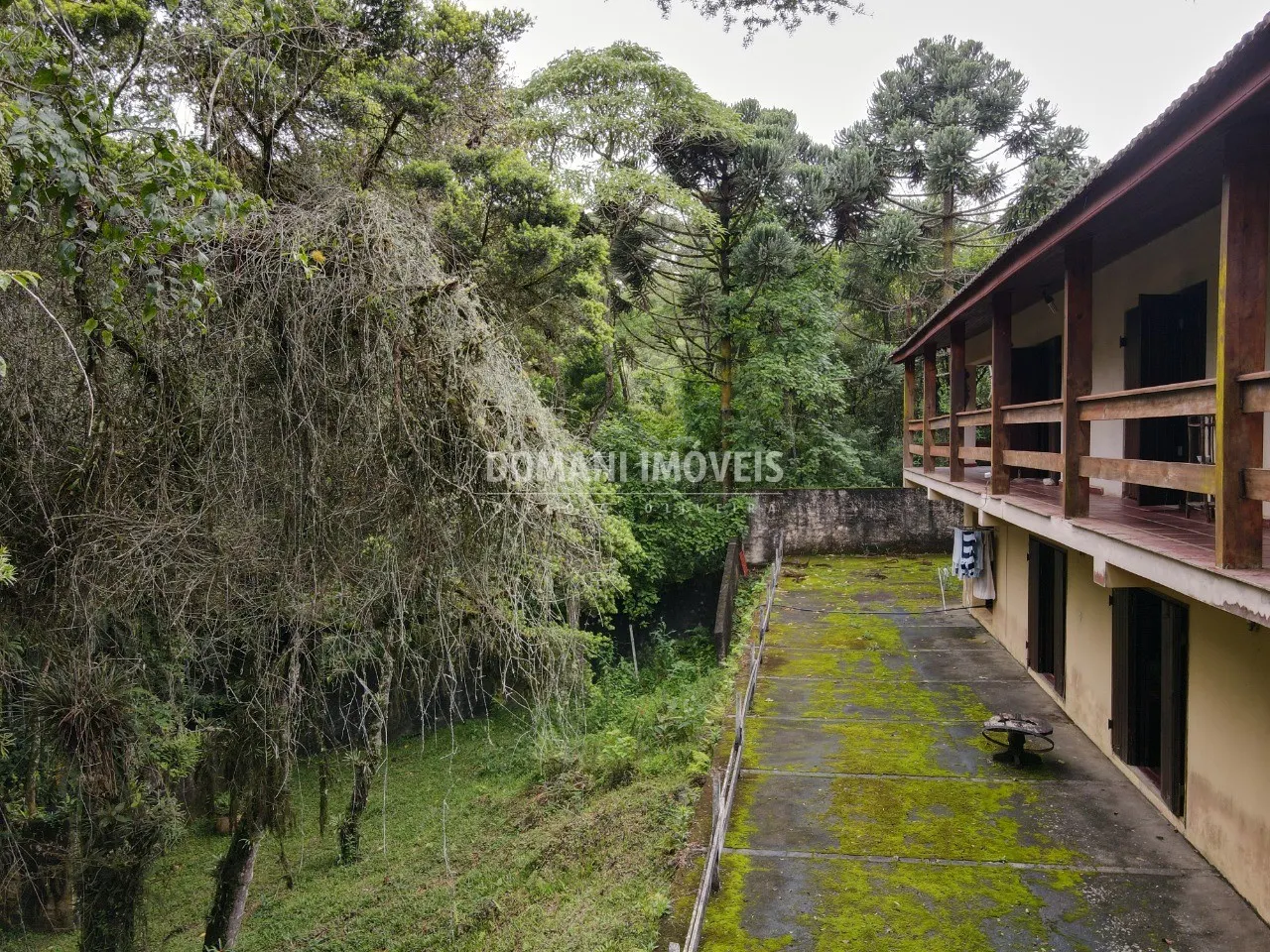 Casa à venda de 1.010 m² em Campos do Jordão, SP, Brasil