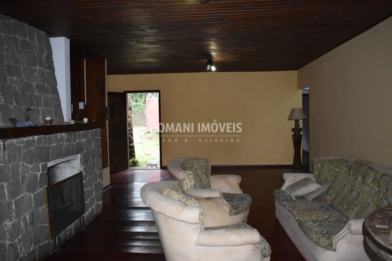 Casa à venda de 1.010 m² em Campos do Jordão, SP, Brasil