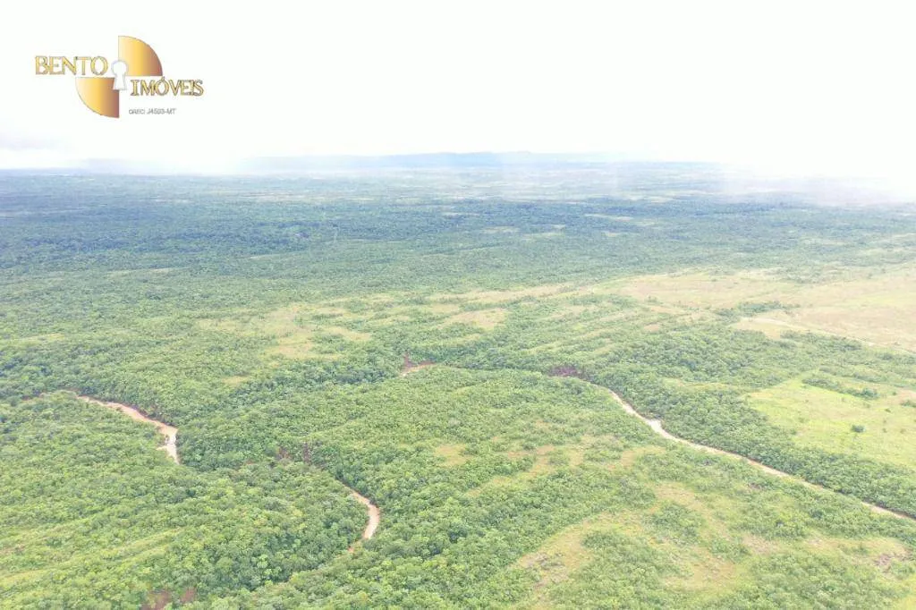 Fazenda à venda de 10.600 ha em Nobres, MT, Brasil