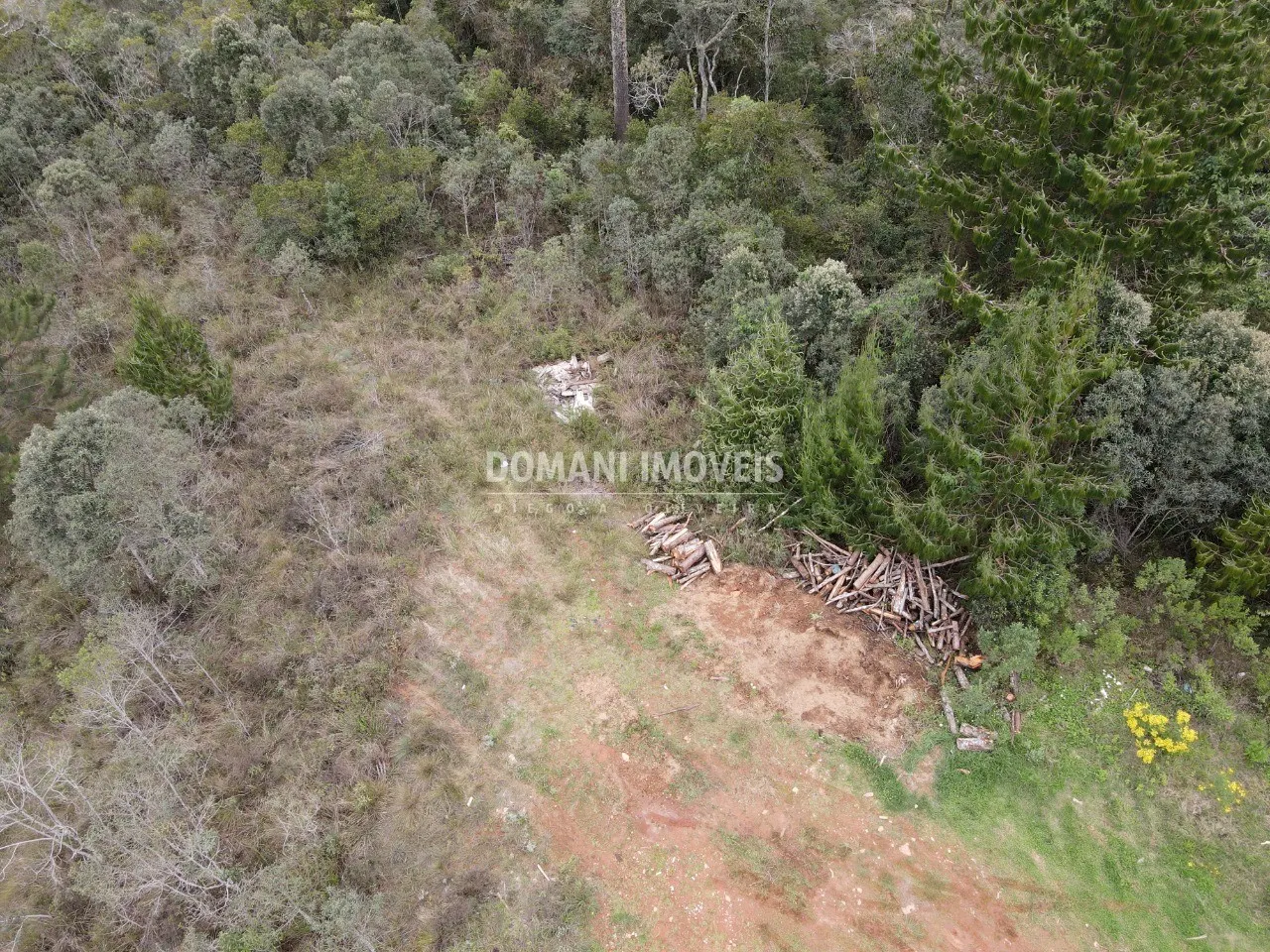 Plot for sale of 2,400 m² in Campos do Jordão, SP, Brazil