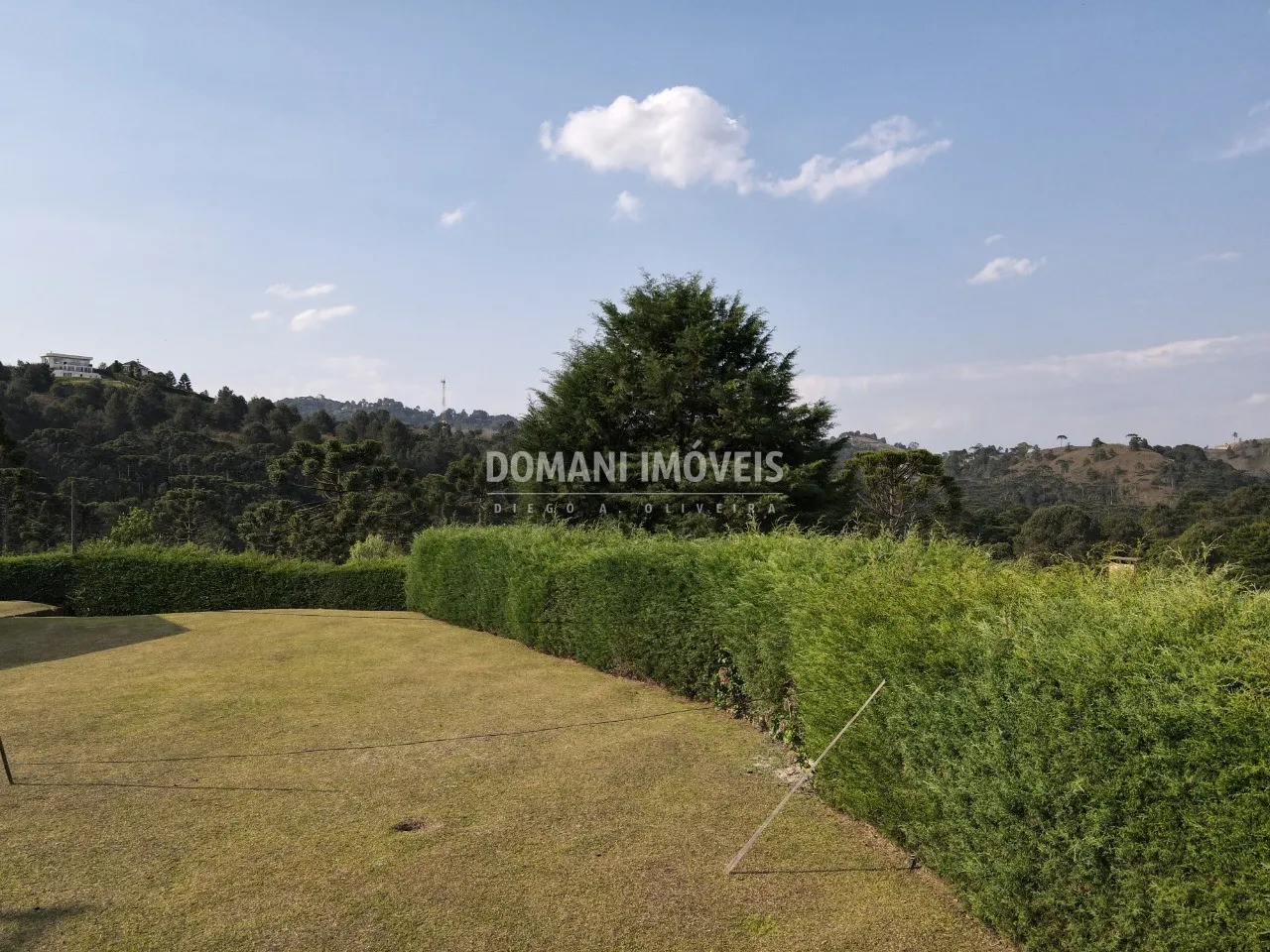 Terreno à venda de 1.430 m² em Campos do Jordão, SP, Brasil