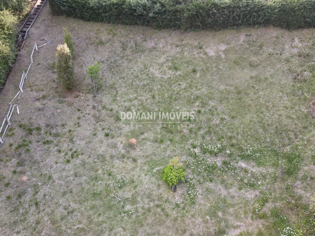 Terreno à venda de 1.430 m² em Campos do Jordão, SP, Brasil