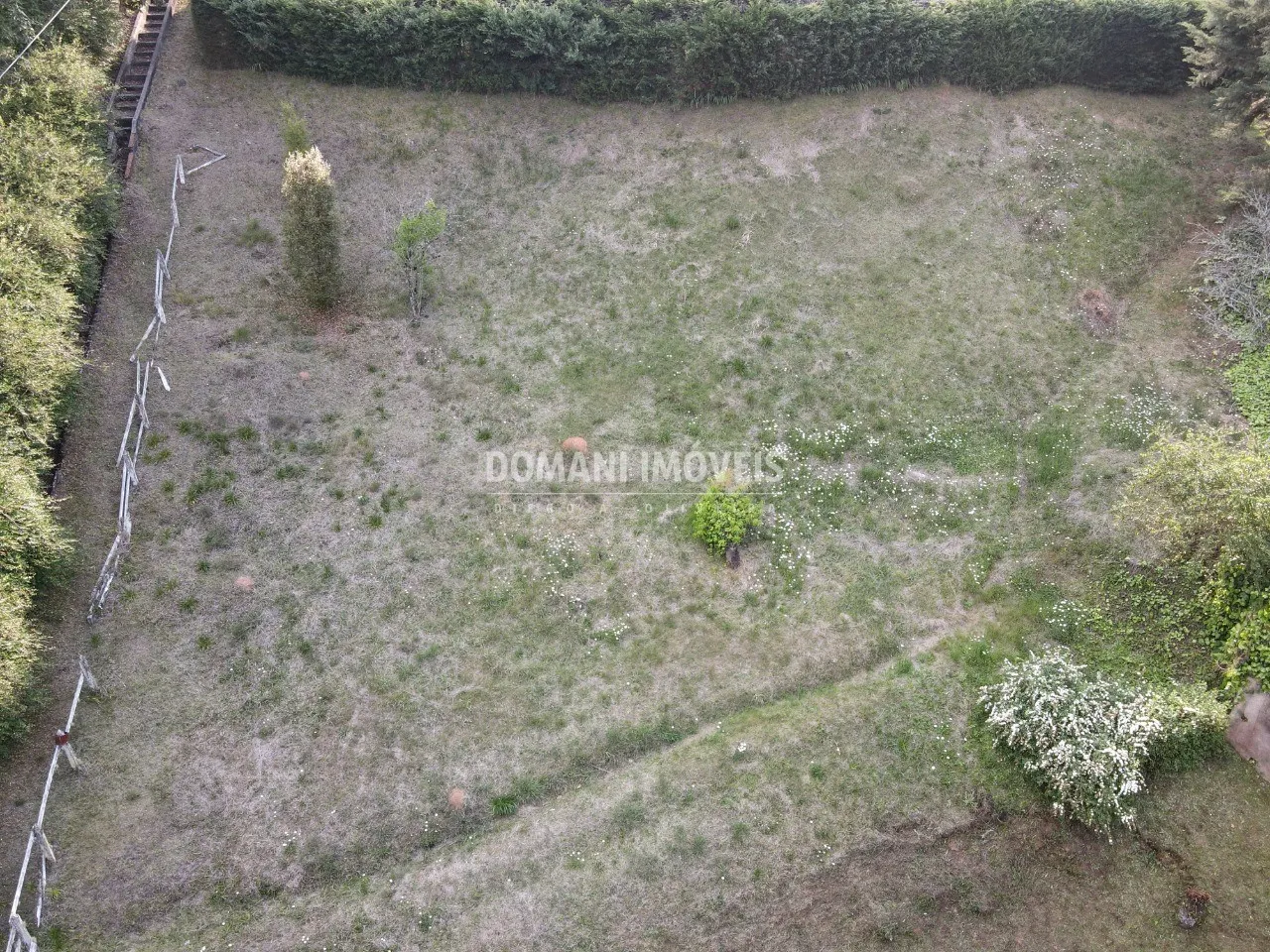 Terreno à venda de 1.430 m² em Campos do Jordão, SP, Brasil