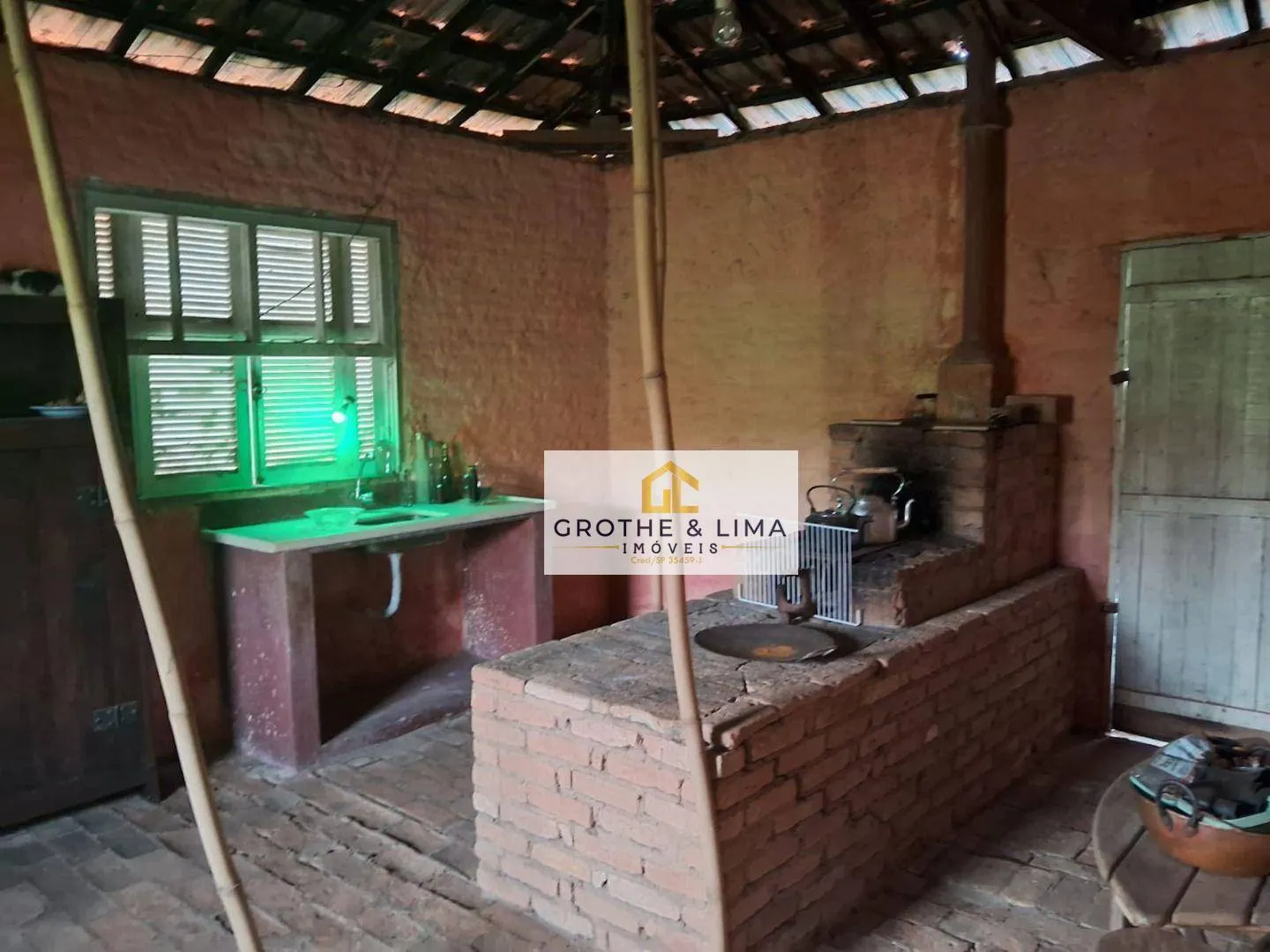 Sítio à venda de 21 ha em Lagoinha, SP, Brasil