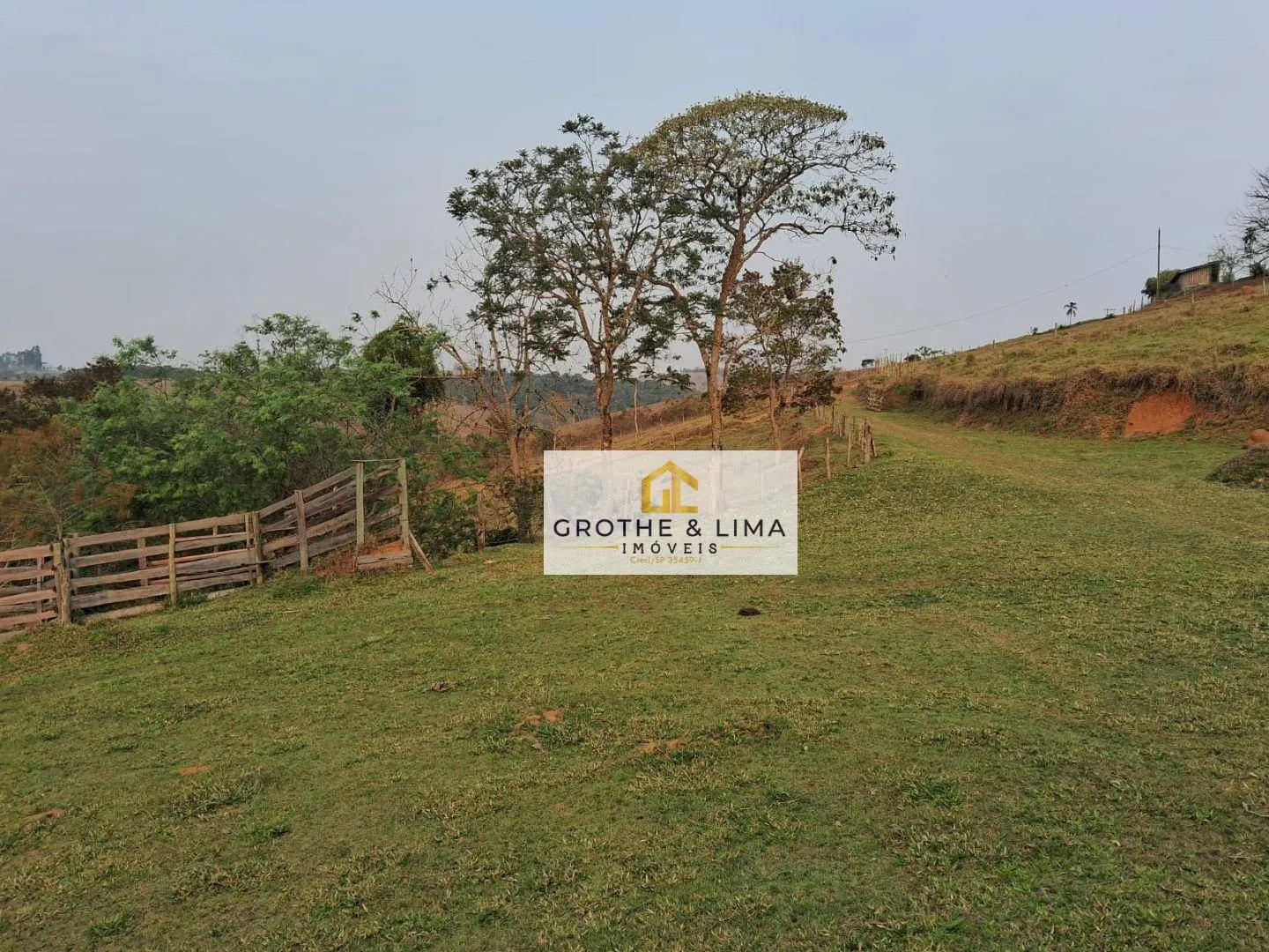 Sítio à venda de 21 ha em Lagoinha, SP, Brasil