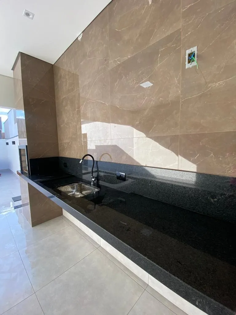 Casa à venda de 250 m² em Hortolândia, SP, Brasil