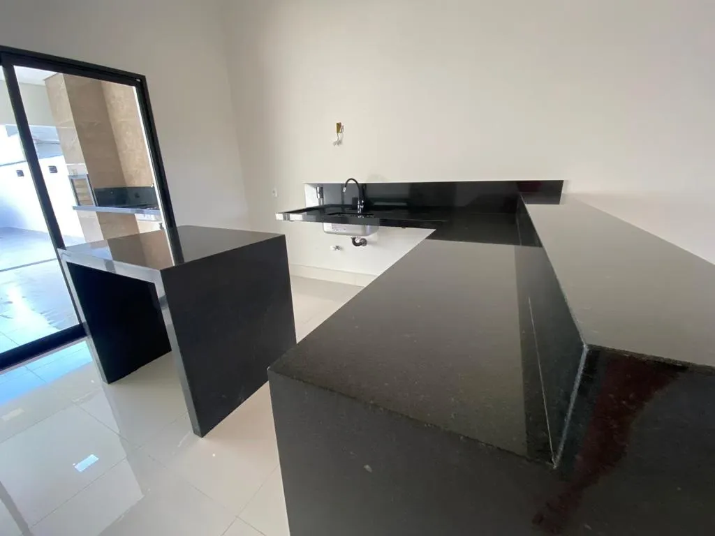Casa à venda de 250 m² em Hortolândia, SP, Brasil