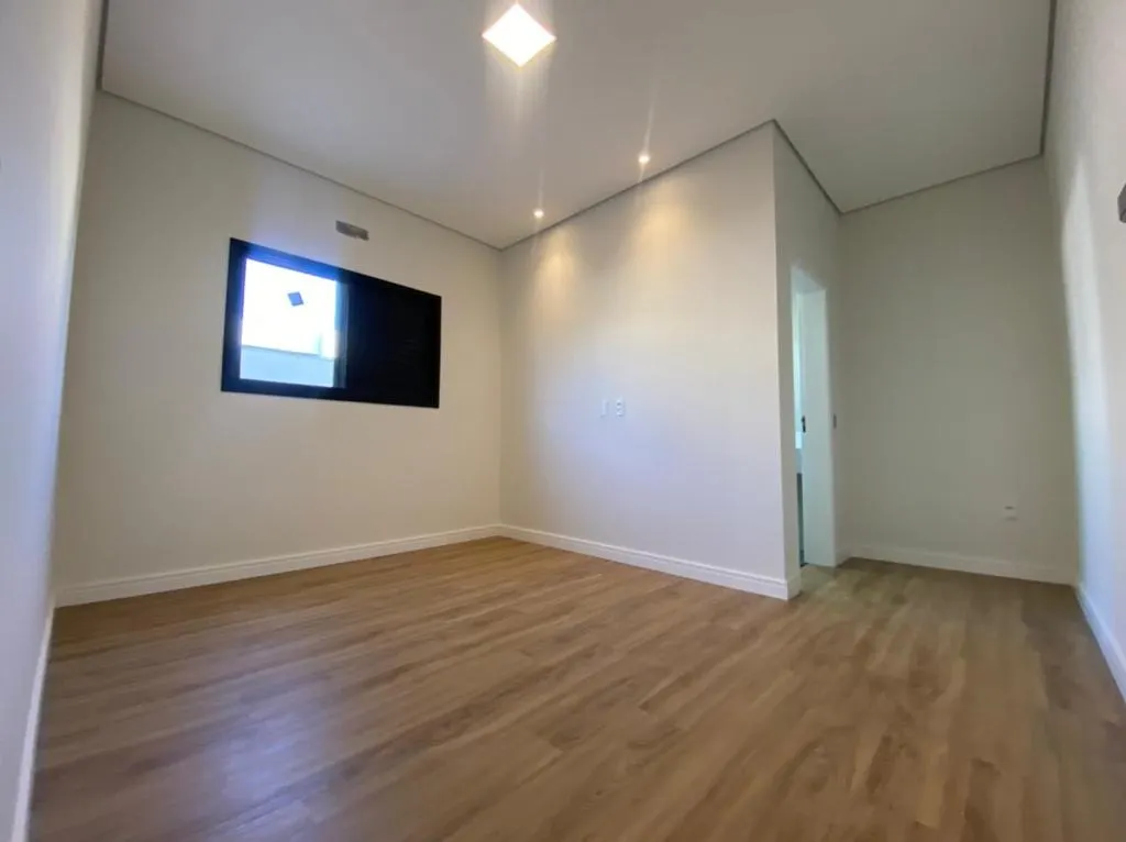 Casa à venda de 250 m² em Hortolândia, SP, Brasil