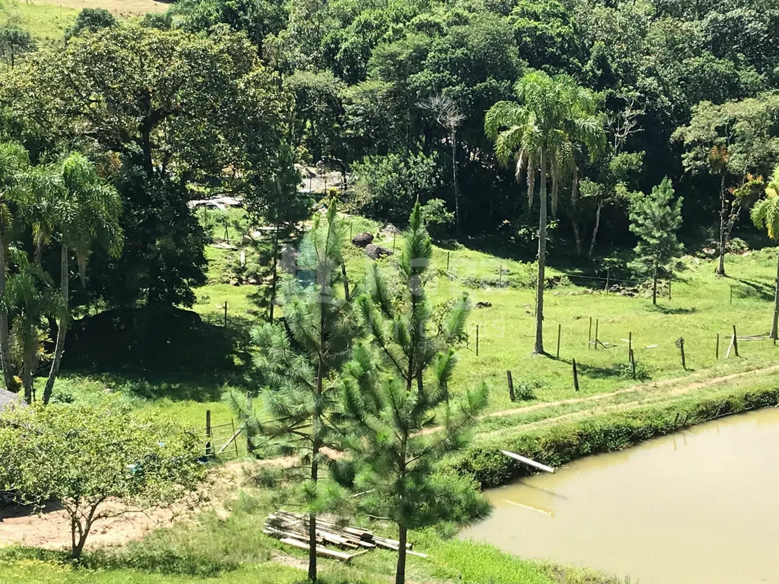Fazenda à venda de 4 ha em Guabiruba, SC, Brasil
