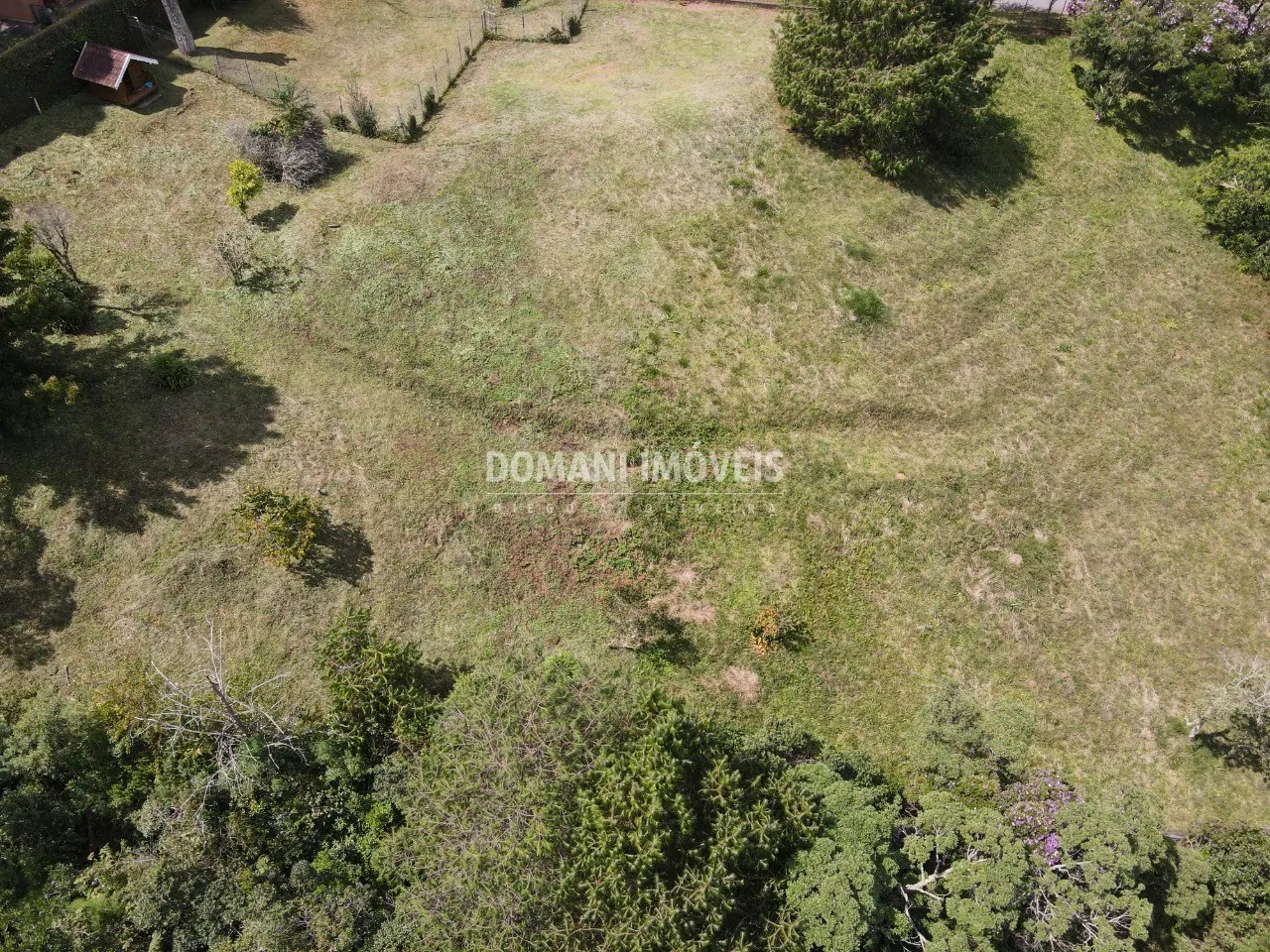 Terreno à venda de 3.400 m² em Campos do Jordão, SP, Brasil