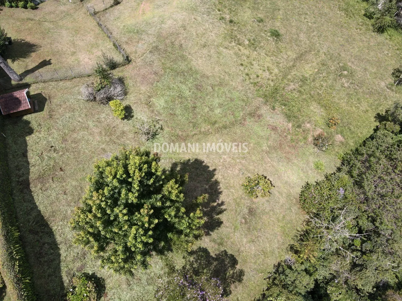 Terreno à venda de 3.400 m² em Campos do Jordão, SP, Brasil