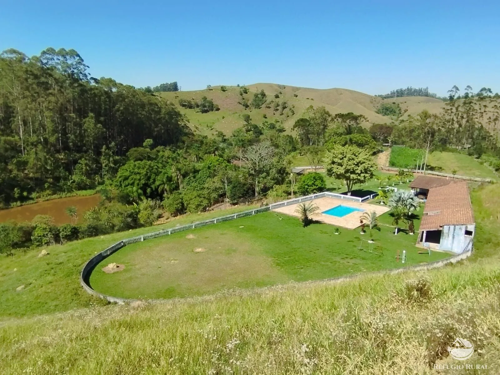 Sítio à venda de 7 ha em São José dos Campos, SP, Brasil