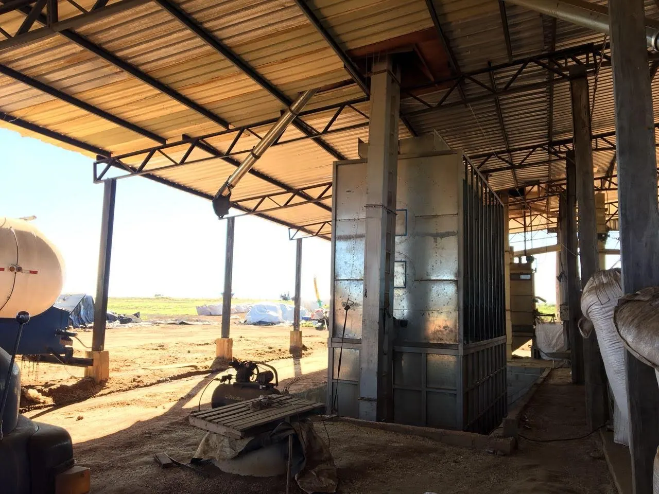 Fazenda à venda de 3.308 ha em Cocalinho, MT, Brasil