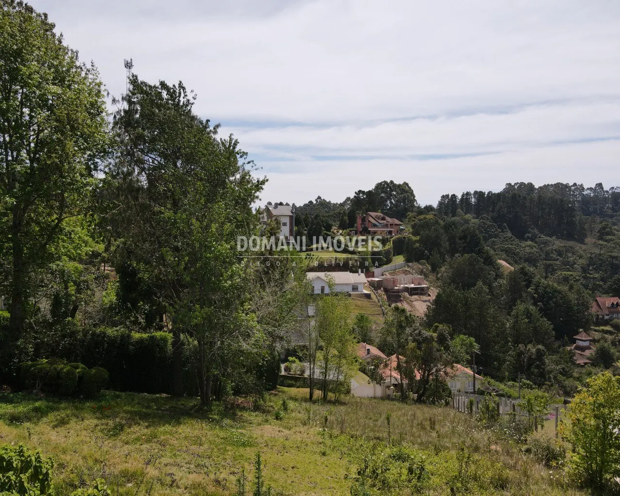 Plot for sale of 1,010 m² in Campos do Jordão, SP, Brazil
