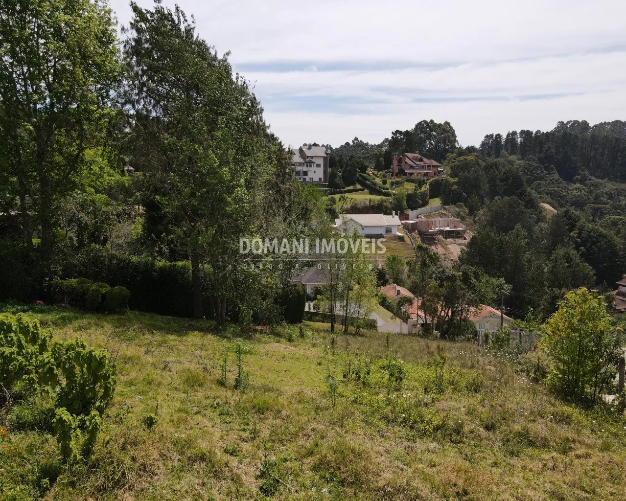 Plot for sale of 1,010 m² in Campos do Jordão, SP, Brazil