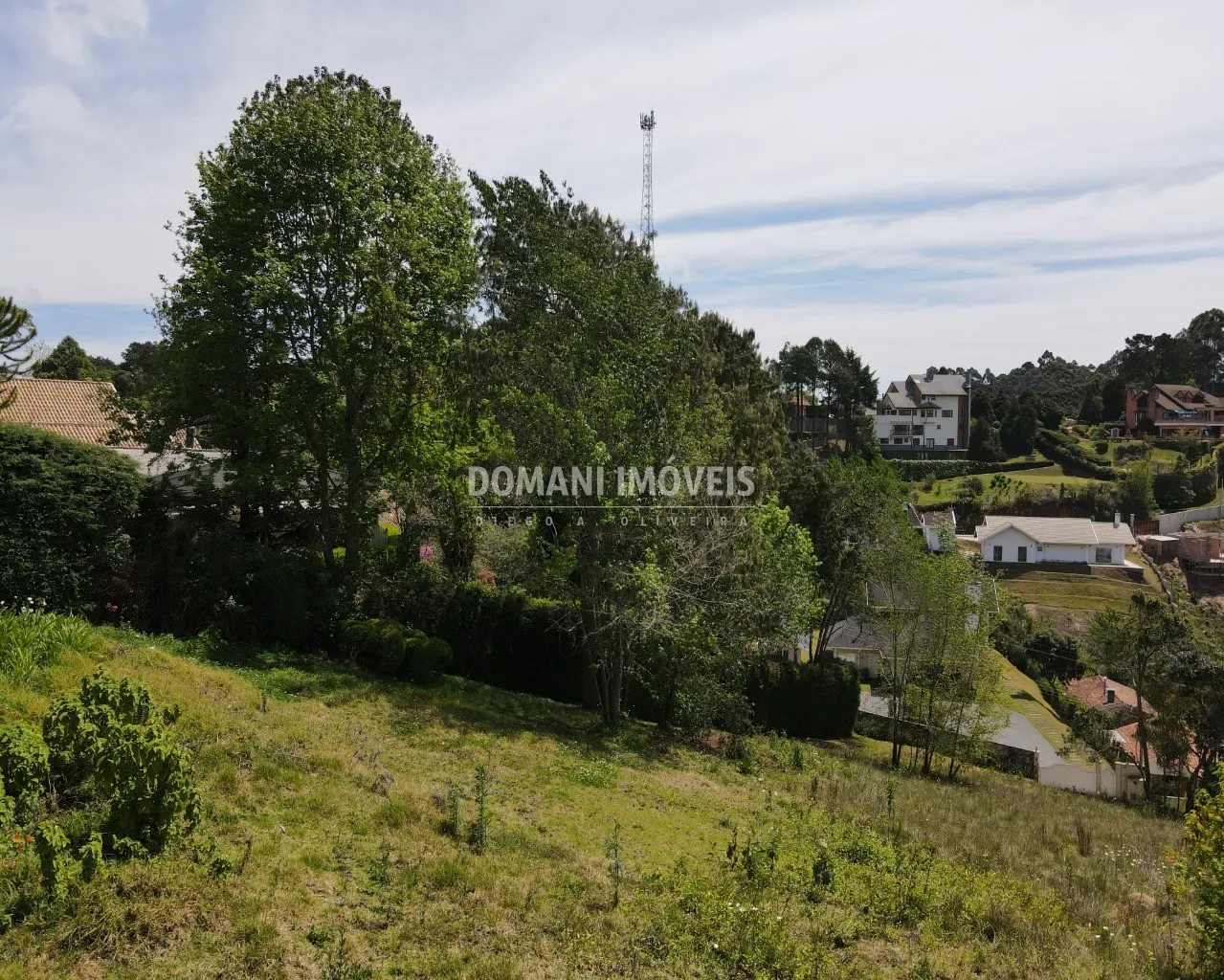 Plot for sale of 1,010 m² in Campos do Jordão, SP, Brazil