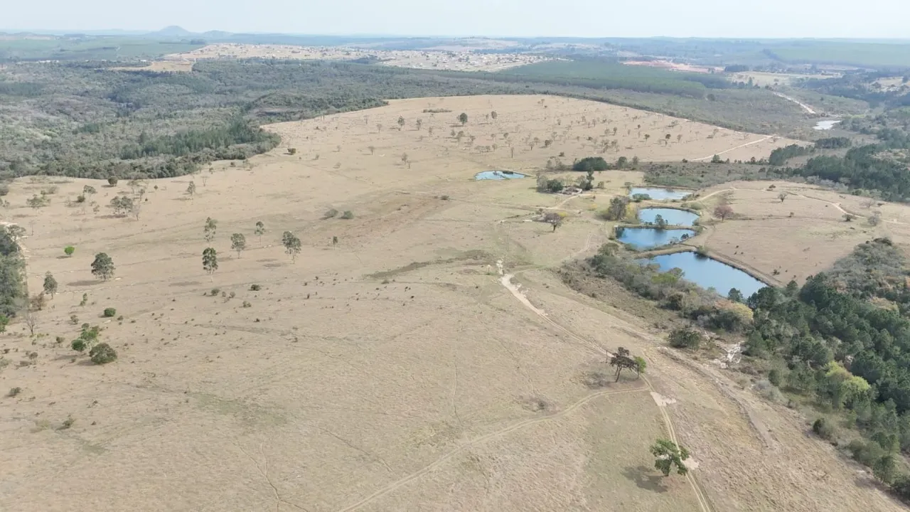 Farm for sale of 1,758 acres in Bofete, SP, Brazil