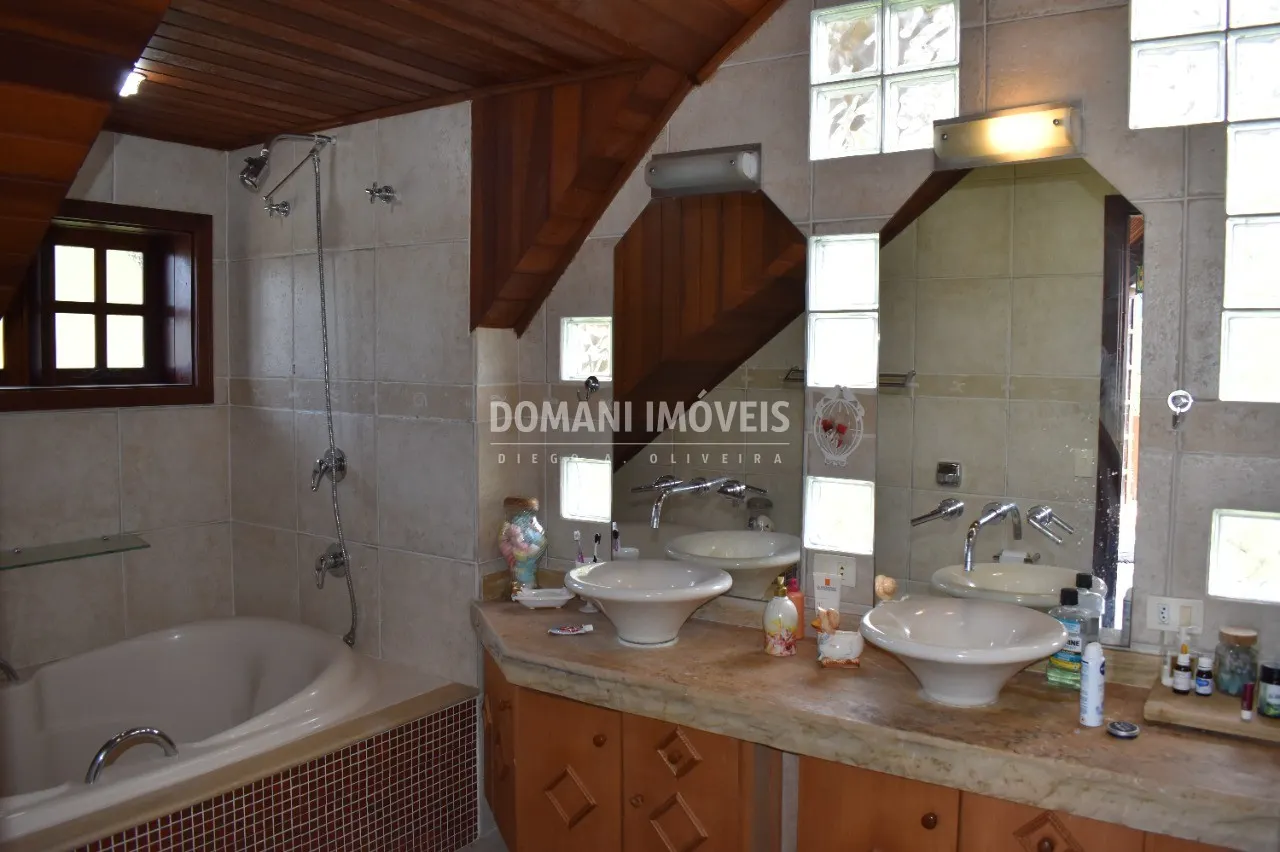 House for sale of 698 m² in Campos do Jordão, SP, Brazil